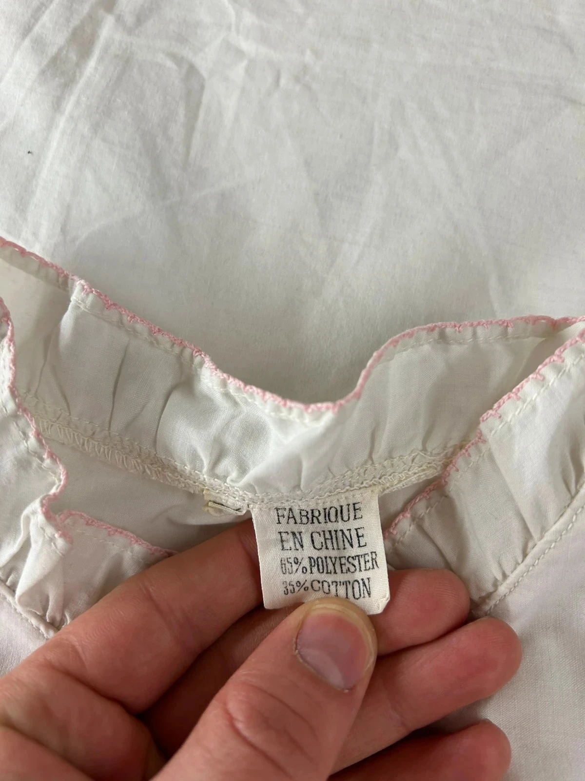 White dress with vintage patterns – photo 8